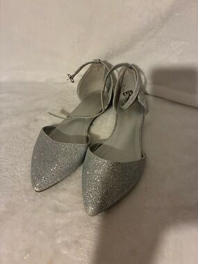 Womens Flats